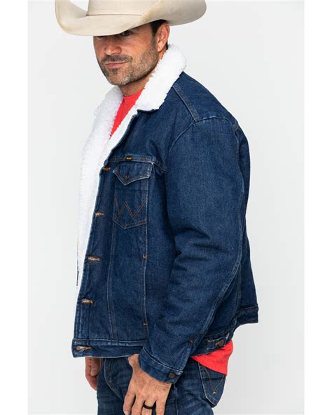Cowboy Cut Denim Jacket · Lining Sherpa · Front Closure Type Button · Collar Spread · Cuff One Snap Closure · Front Pocket Closure Two front chest pockets with . . Wrangler sherpa lined denim jacket